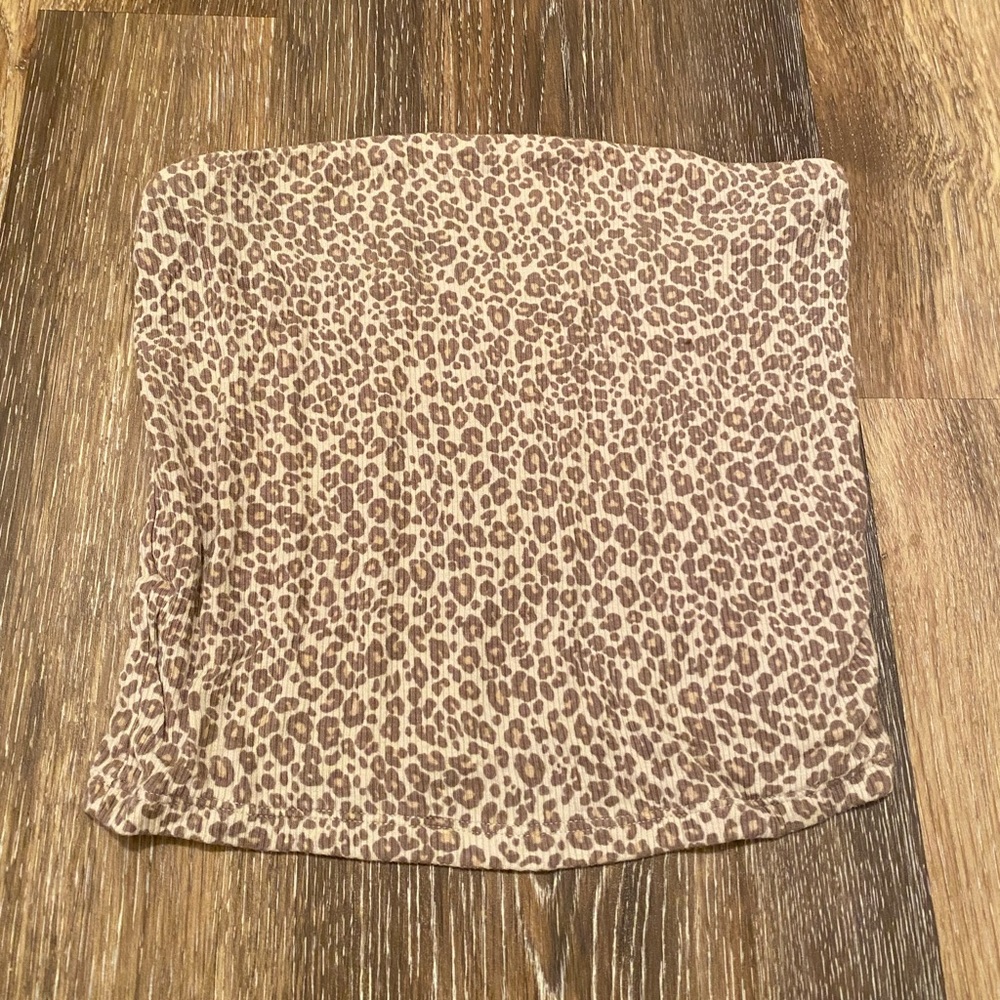 Cheetah cropped tube top